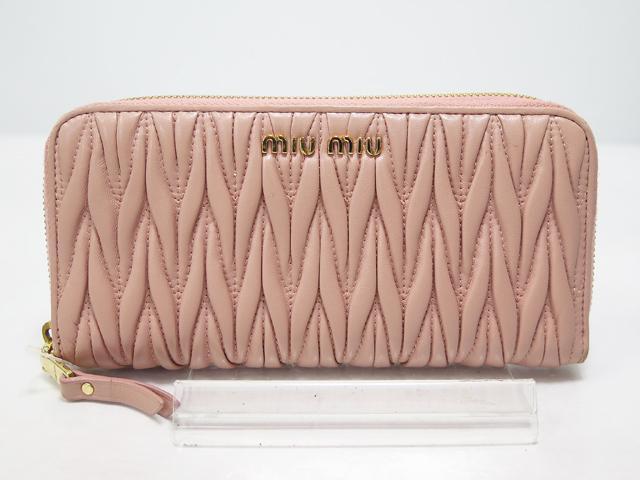 miu miu マテラッセ 長財布